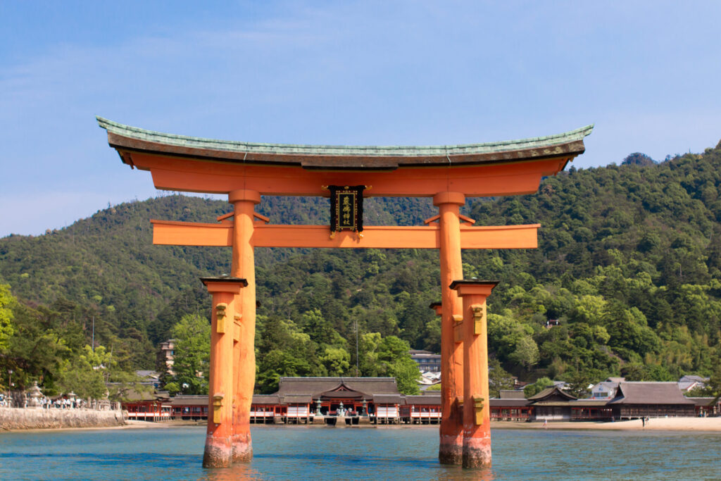 厳島神社