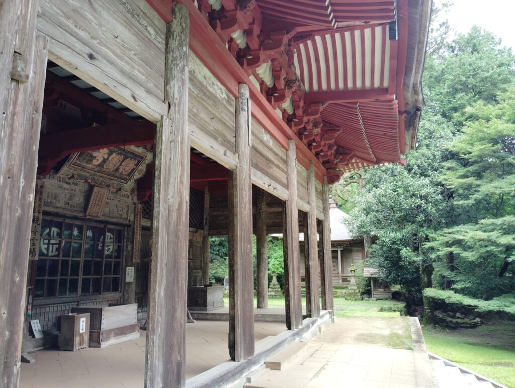 鰐淵寺根本堂